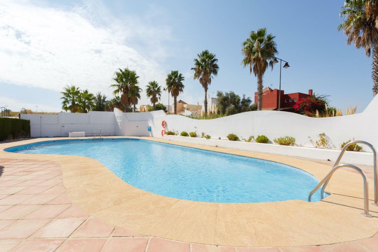Bonito Apartamento En Campo De Golf Con Piscina 산루카데바라메다 외부 사진
